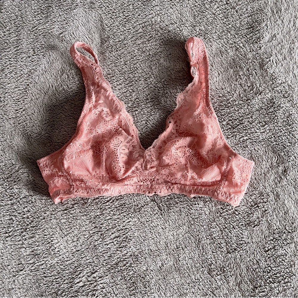 NWOT Lace Bralette 💗